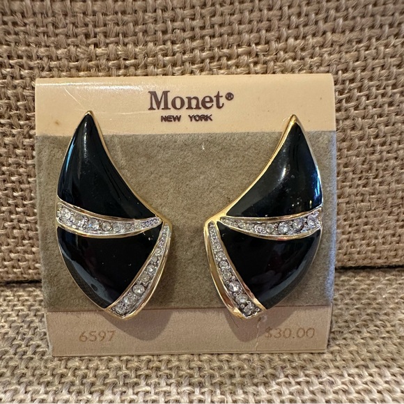 NWT/NOS 1980’s Vintage Monet clip-on earrings gold tone black enamel rhinestones - Picture 2 of 10